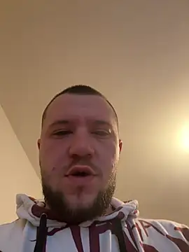 Snapshot of klydick chatting on December 2024 10:44:02 AM klydick online show from December 2024 10:44:02 AM