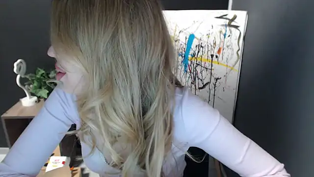 Your Jessy online show from April 2026 01:17:01 PM