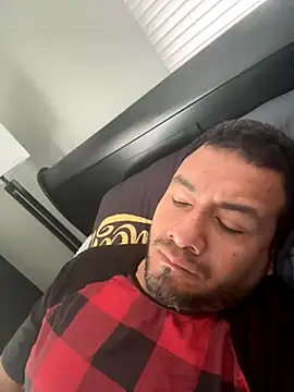 Snapshot of elamante03 chatting on November 2025 02:39:02 PM elamante03 online show from November 2025 02:39:02 PM