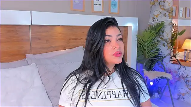 EmaBakker online show from November 2025 12:27:01 PM