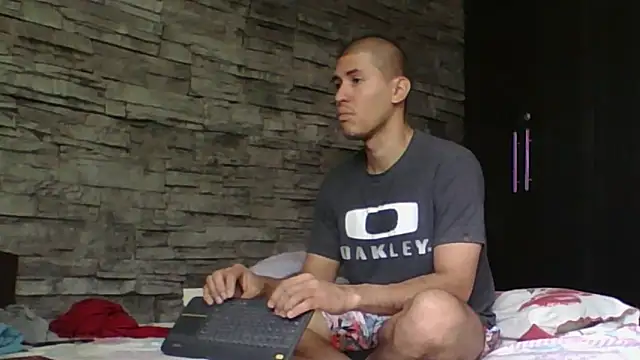 Sexylatin64 online show from February 2026 03:09:01 PM