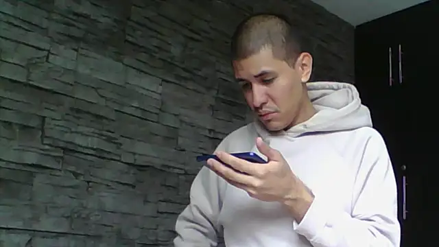 Sexylatin64 online show from June 2026 03:22:01 PM