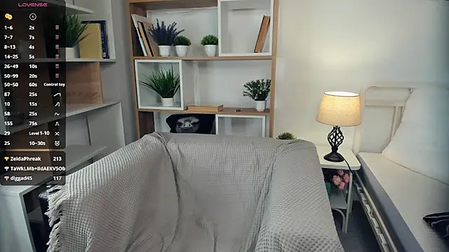 MichelleeRossf online show from February 2025 09:43:01 AM