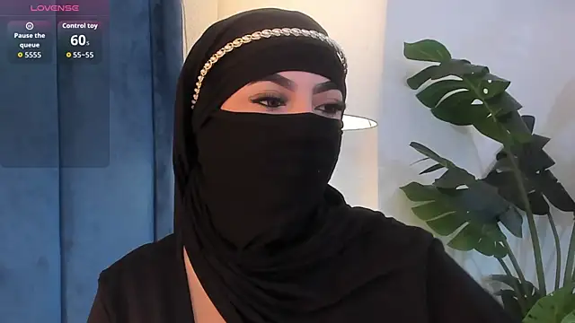 Snapshot of _malih_ chatting on October 2025 01:08:01 PM malih online show from October 2025 01:08:01 PM