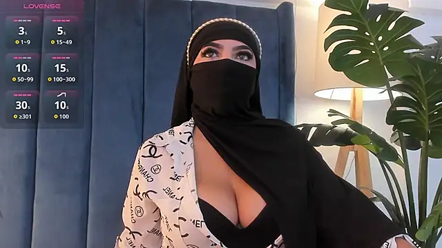 Snapshot of _malih_ chatting on October 2025 01:20:02 PM malih online show from October 2025 01:20:02 PM