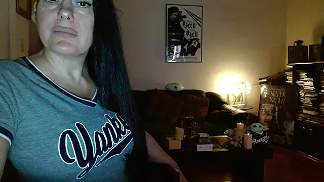 Snapshot of mandaloriangirls chatting on October 2025 06:05:02 PM mandaloriangirls online show from October 2025 06:05:02 PM