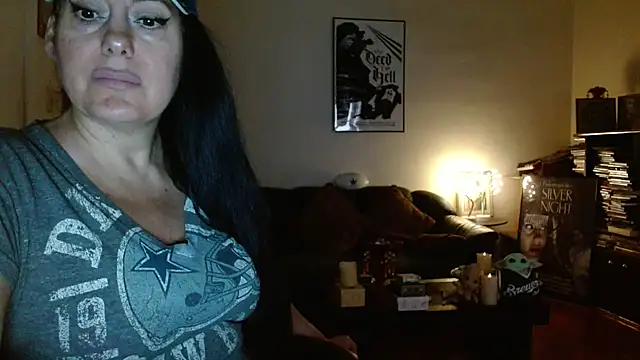 Snapshot of mandaloriangirls chatting on October 2025 06:06:02 PM mandaloriangirls online show from October 2025 06:06:02 PM