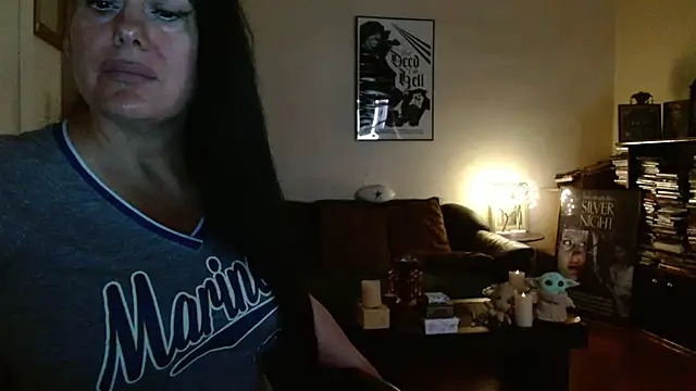 Snapshot of mandaloriangirls chatting on October 2025 05:24:01 PM mandaloriangirls online show from October 2025 05:24:01 PM