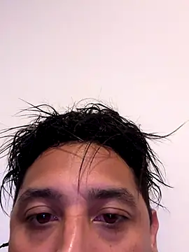 Snapshot of Alejandhz chatting on October 2025 04:02:01 AM Alejandhz online show from October 2025 04:02:01 AM