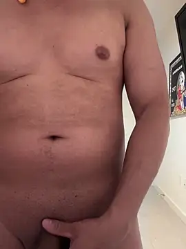 Snapshot of Alejandhz chatting on October 2025 11:21:02 PM Alejandhz online show from October 2025 11:21:02 PM