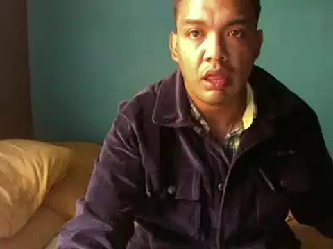 Snapshot of TUMORENO1 chatting on March 2025 10:53:01 PM TUMORENO1 online show from March 2025 10:53:01 PM