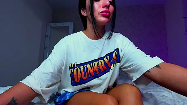 AddictedSabi online show from November 2025 07:15:02 PM