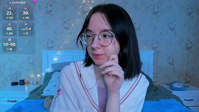 Snapshot of Nora_Failure chatting on January 2025 04:58:01 AM Nora Failure online show from January 2025 04:58:01 AM