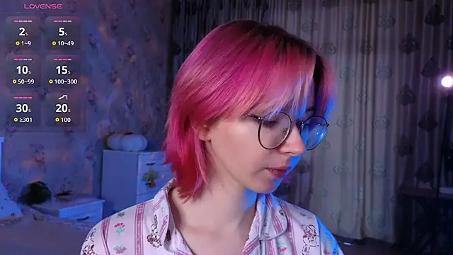 Snapshot of Nora_Failure chatting on October 2025 06:11:02 AM Nora Failure online show from October 2025 06:11:02 AM