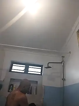 Daretodeviate online show from March 2026 03:38:01 PM