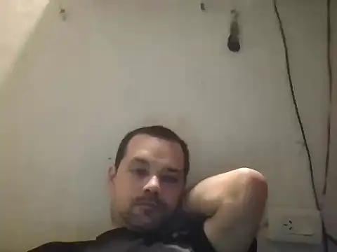 Snapshot of Lolosalvage83 chatting on November 2025 10:15:02 AM Lolosalvage83 online show from November 2025 10:15:02 AM