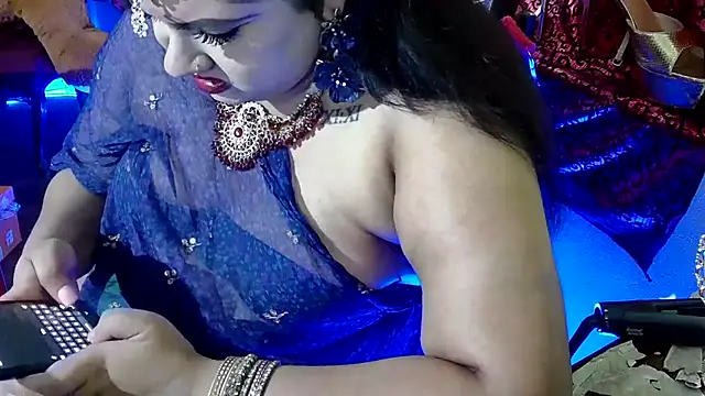 Snapshot of GoddessLorenaTheeSiren chatting on December 2024 04:20:01 PM GoddessLorenaTheeSiren online show from December 2024 04:20:01 PM