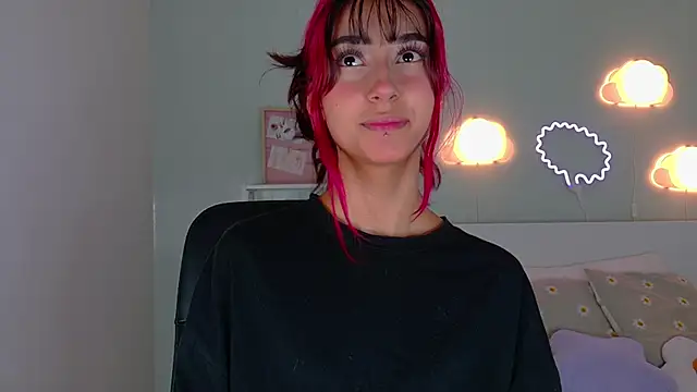 ParisFox  online show from October 2025 12:03:01 PM