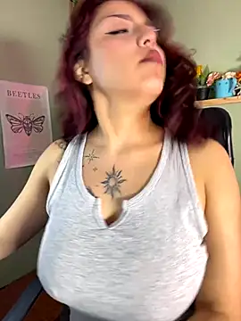 Snapshot of Liittleluaa_ chatting on September 2025 02:50:01 PM Liittleluaa online show from September 2025 02:50:01 PM