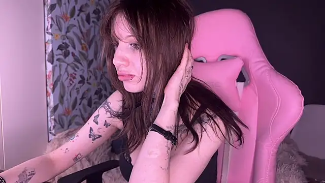 moundliicht1 online show from May 2026 09:00:02 PM