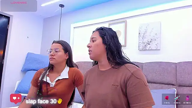 Dilan y Mia online show from March 2025 12:47:02 PM