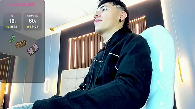 Lobo 17  online show from February 2026 03:38:02 AM