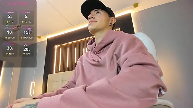 Lobo 17  online show from March 2026 03:45:02 AM