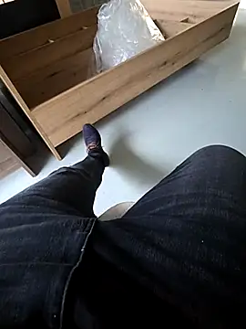 KarlosCarutox online show from December 2025 09:18:01 AM