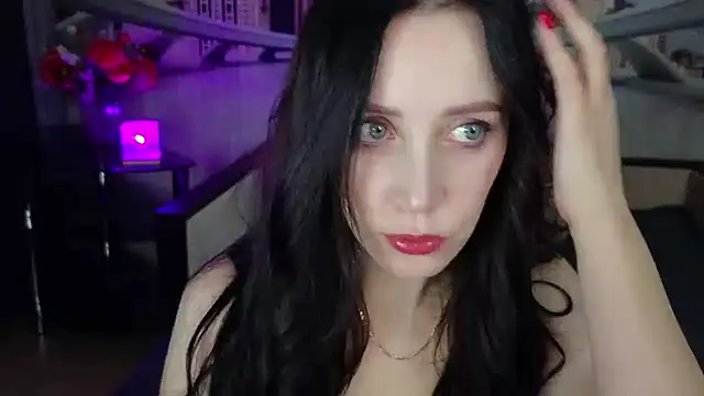 Snapshot of MonikaSweetXXX chatting on March 2025 08:28:01 PM MonikaSweetXXX online show from March 2025 08:28:01 PM