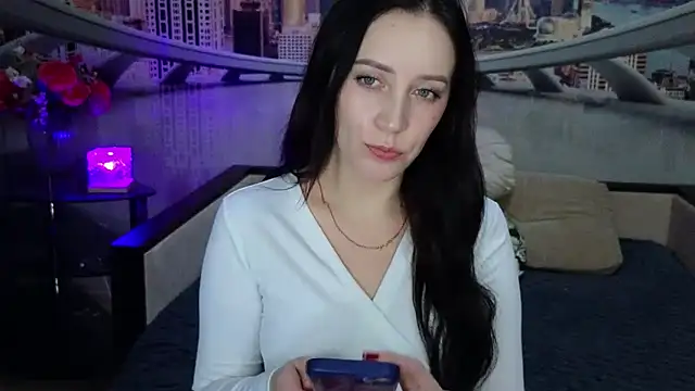 Snapshot of MonikaSweetXXX chatting on March 2025 12:05:01 AM MonikaSweetXXX online show from March 2025 12:05:01 AM