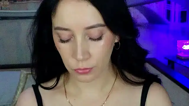 Snapshot of MonikaSweetXXX chatting on November 2025 08:55:01 PM MonikaSweetXXX online show from November 2025 08:55:01 PM