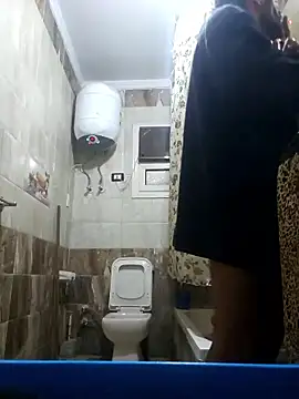 Snapshot of Meshiicocktail chatting on January 2026 09:40:02 PM Meshiicocktail online show from January 2026 09:40:02 PM