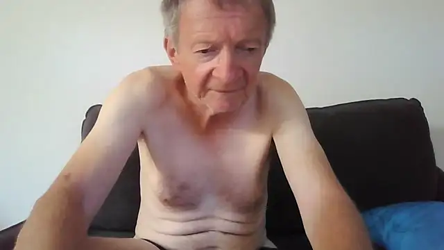 naturiste974 online show from February 2026 09:02:02 AM