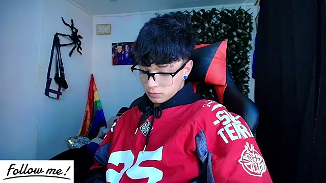 Snapshot of twink_sebas_ chatting on January 2025 07:15:01 PM twink sebas online show from January 2025 07:15:01 PM