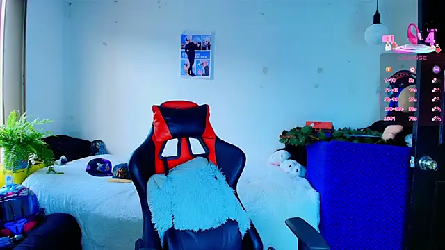 Snapshot of twink_sebas_ chatting on November 2025 02:35:01 PM twink sebas online show from November 2025 02:35:01 PM