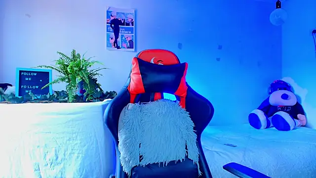 Snapshot of twink_sebas_ chatting on November 2025 05:02:01 PM twink sebas online show from November 2025 05:02:01 PM