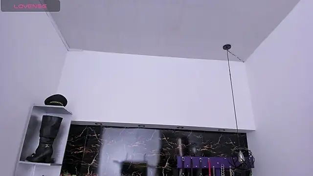 Kathia Armstrong online show from January 2025 12:36:01 PM