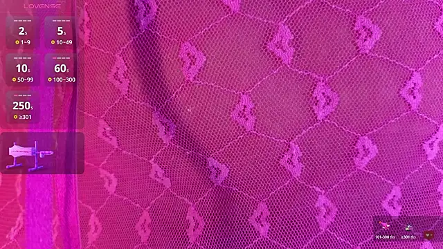 Snapshot of Emy_leon chatting on March 2026 08:14:01 PM Emy leon online show from March 2026 08:14:01 PM