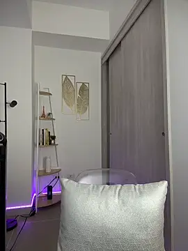 Snapshot of rubyhill_2711 chatting on December 2025 12:05:01 AM rubyhill 2711 online show from December 2025 12:05:01 AM