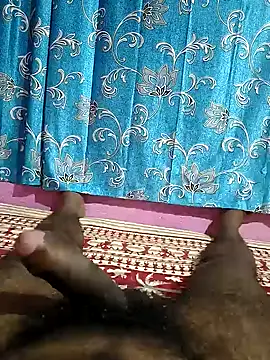 Juicy liquid online show from February 2025 06:49:02 PM