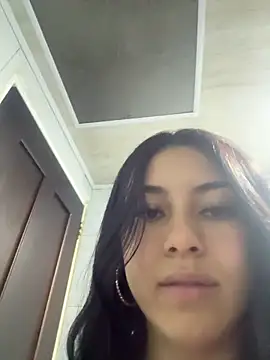 emily 22x online show from December 2024 02:21:02 AM