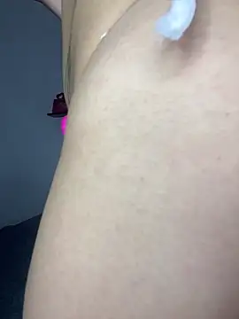 emily 22x online show from February 2025 01:59:01 PM