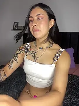 emily 22x online show from February 2025 05:19:02 AM