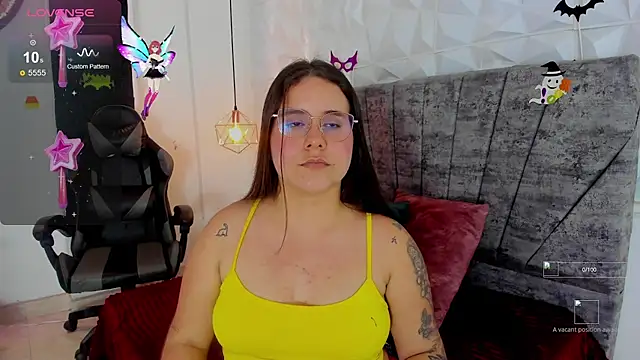 Snapshot of April1_sc chatting on October 2025 08:35:01 PM April1 sc online show from October 2025 08:35:01 PM