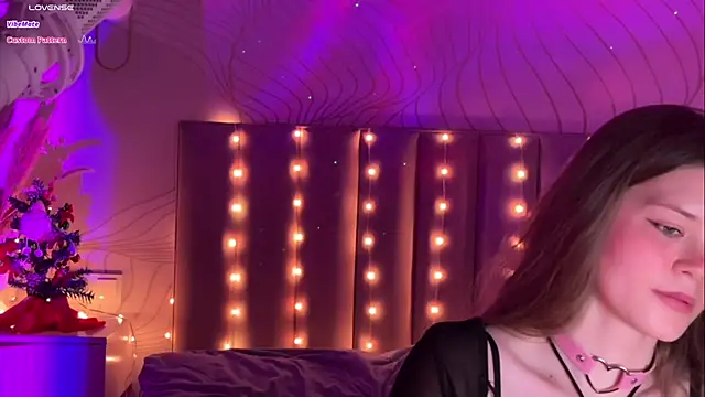 tvoisortangela online show from January 2025 10:06:02 PM