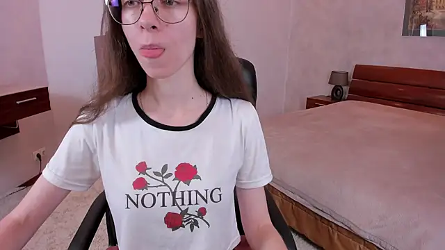 Snapshot of Pantyhose_Mila chatting on October 2025 07:12:01 PM Pantyhose Mila online show from October 2025 07:12:01 PM