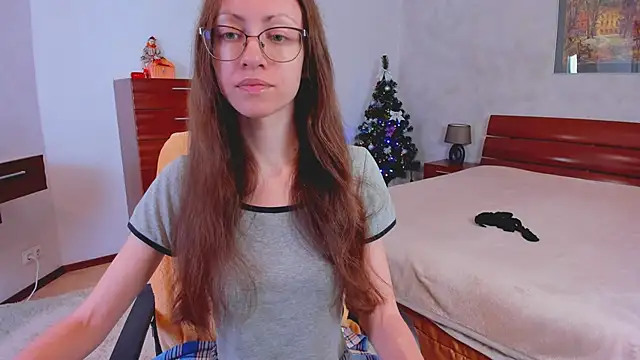 Pantyhose Mila online show from December 2025 08:03:02 PM