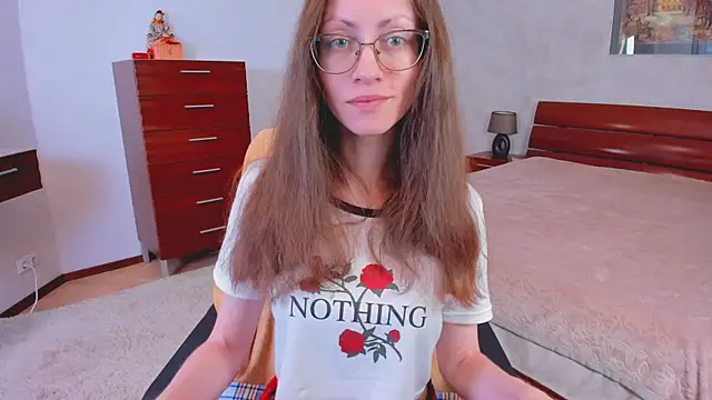 Pantyhose Mila online show from February 2026 08:34:01 PM