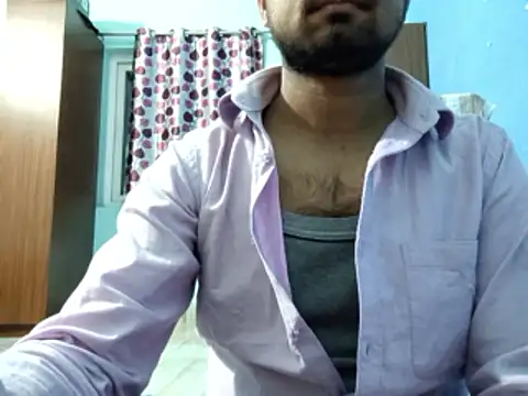 Ishan003 online show from January 2026 02:11:01 PM