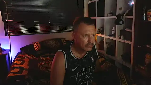 Snapshot of LukedavidDestroys chatting on March 2026 04:49:02 AM LukedavidDestroys online show from March 2026 04:49:02 AM